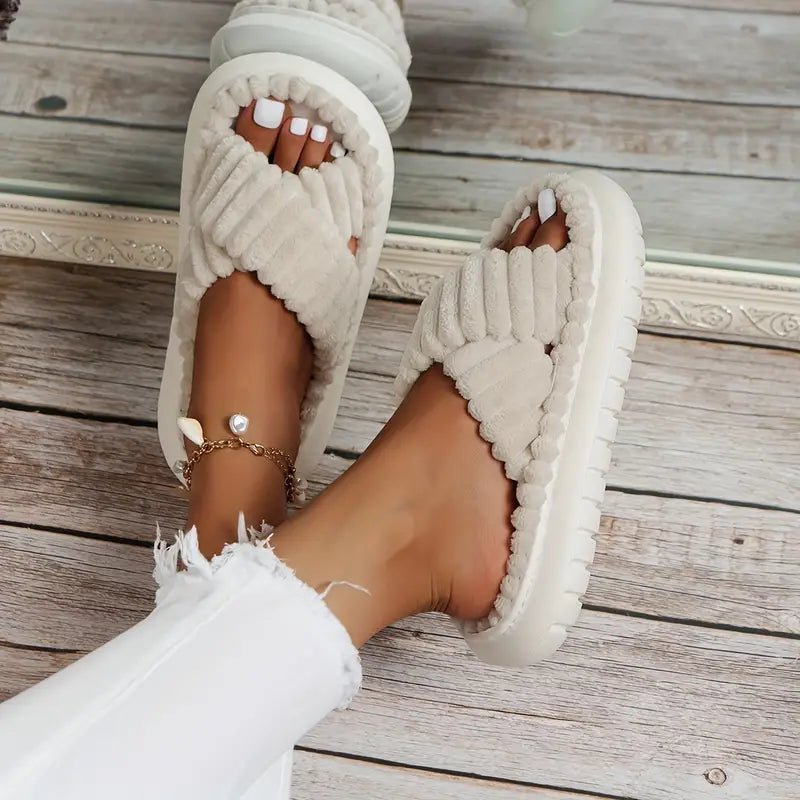 Ultra-comfortable cosy slippers - outfithaven