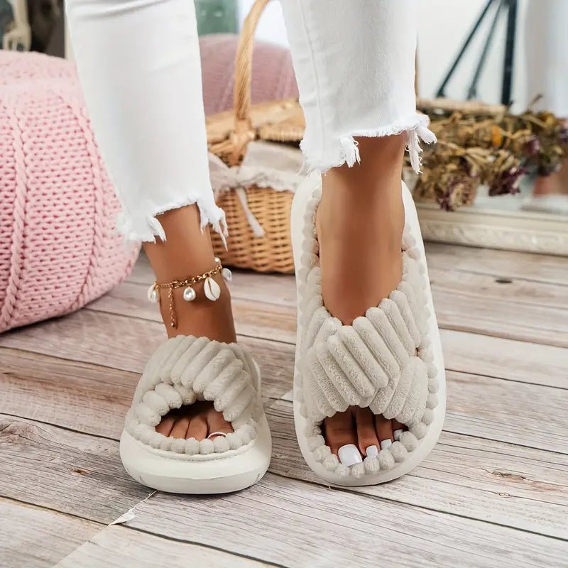 Ultra-comfortable cosy slippers - outfithaven